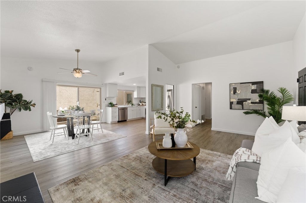 Photo of Listing #OC25120814