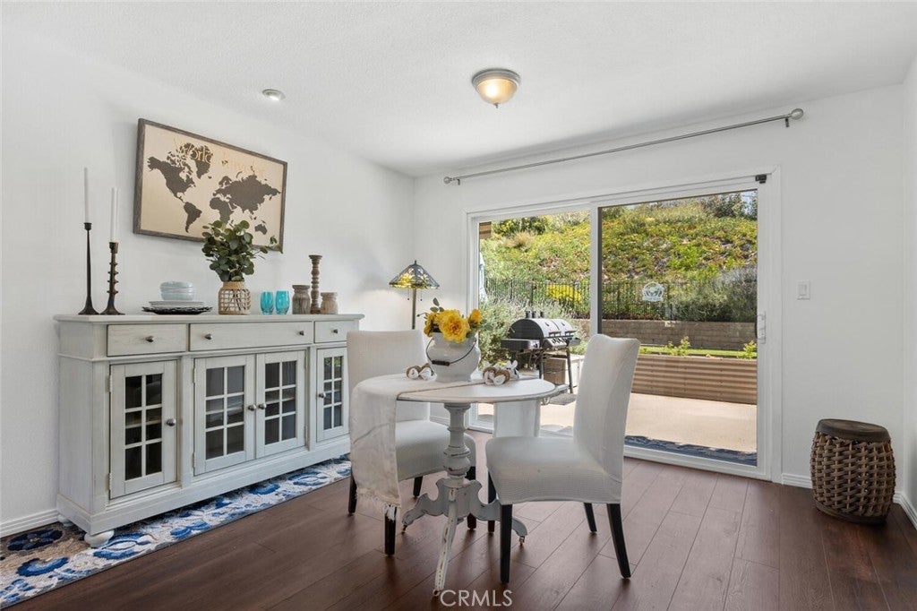 Photo of Listing #SR25057587