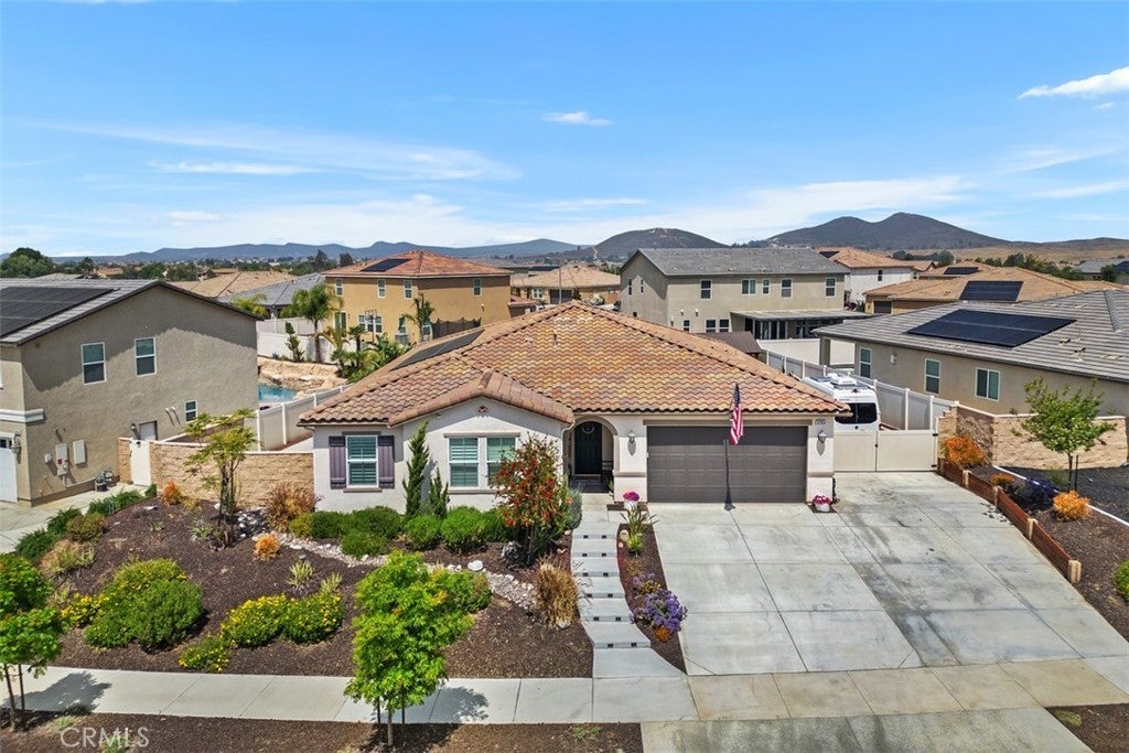 Photo of Listing #SW25121469