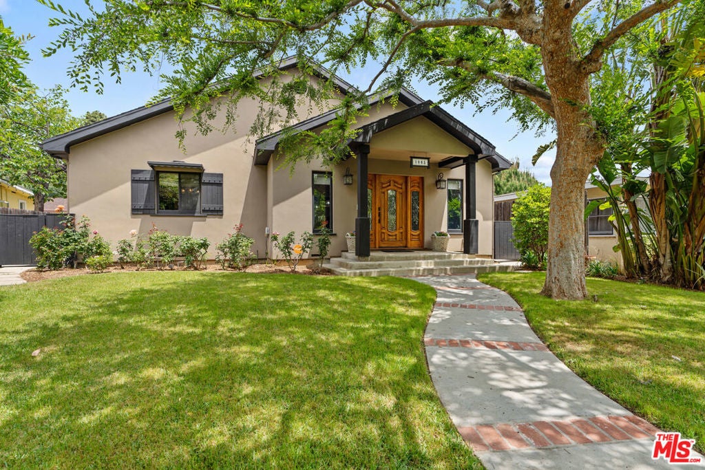 Photo of Listing #25546057