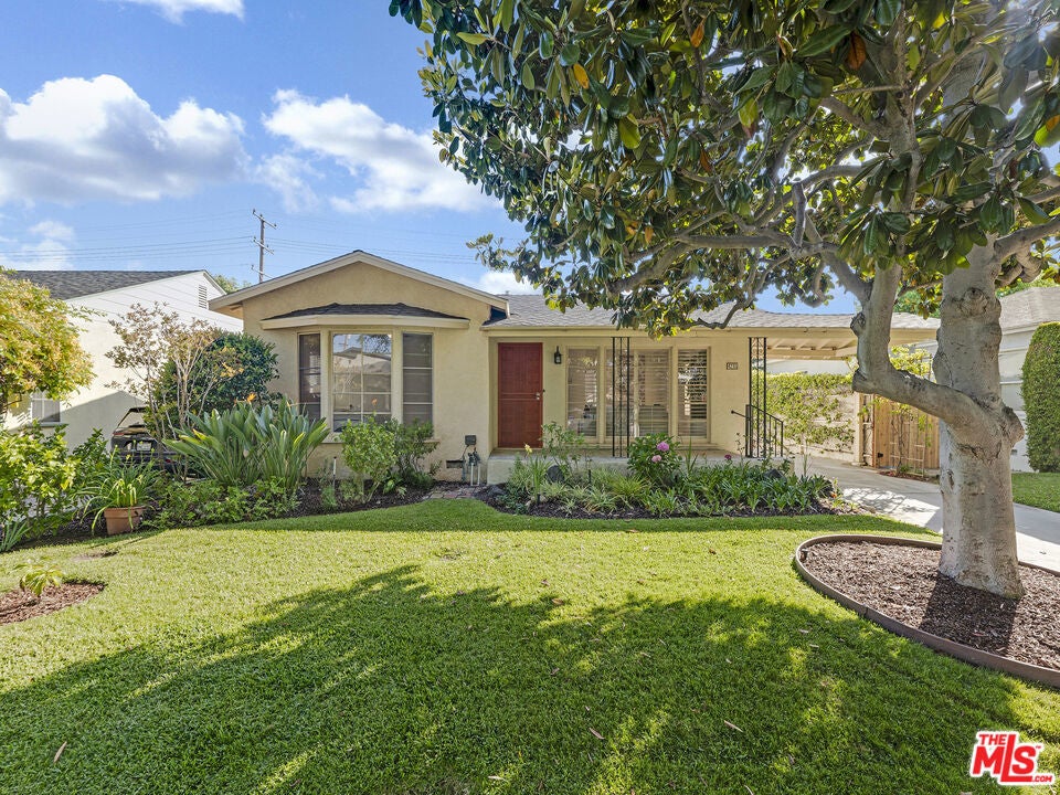 Photo of Listing #25544715