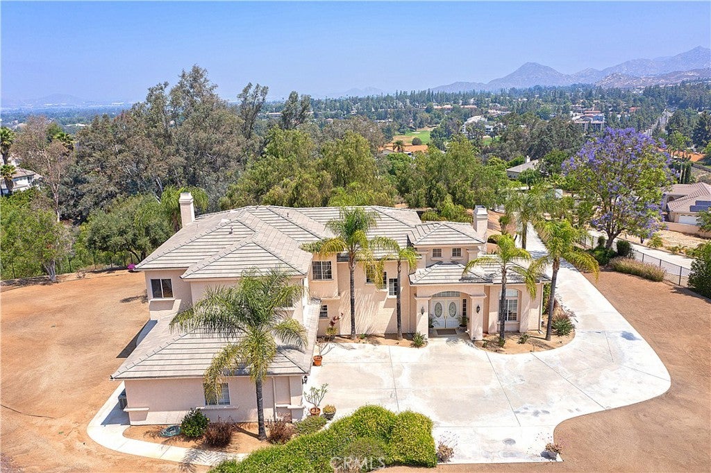 Photo of Listing #IV25120585