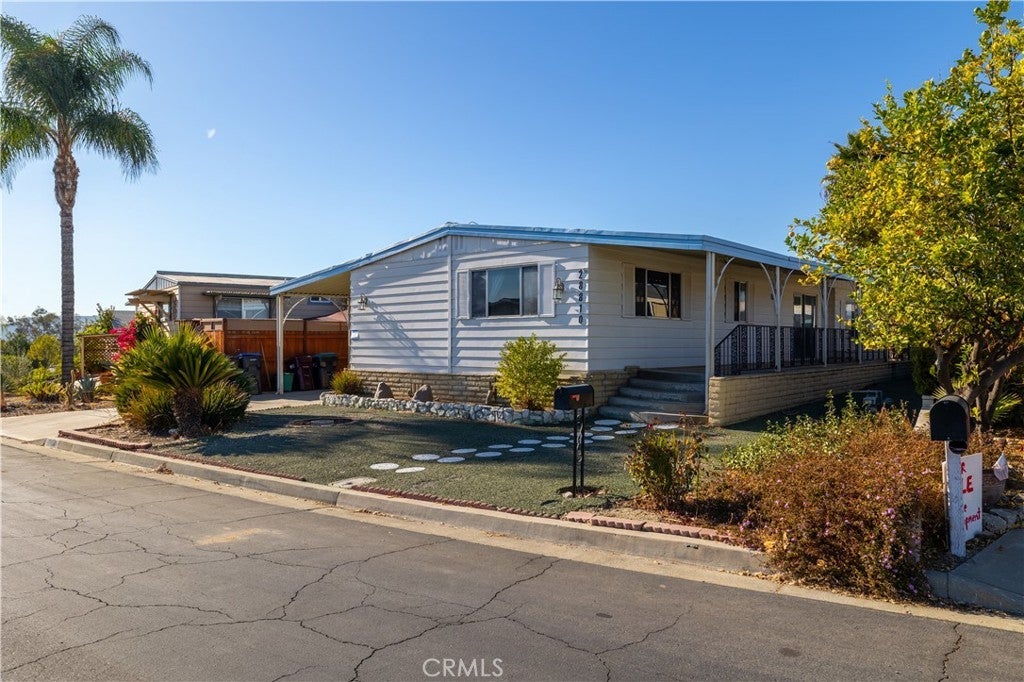 Photo of Listing #IV25121019