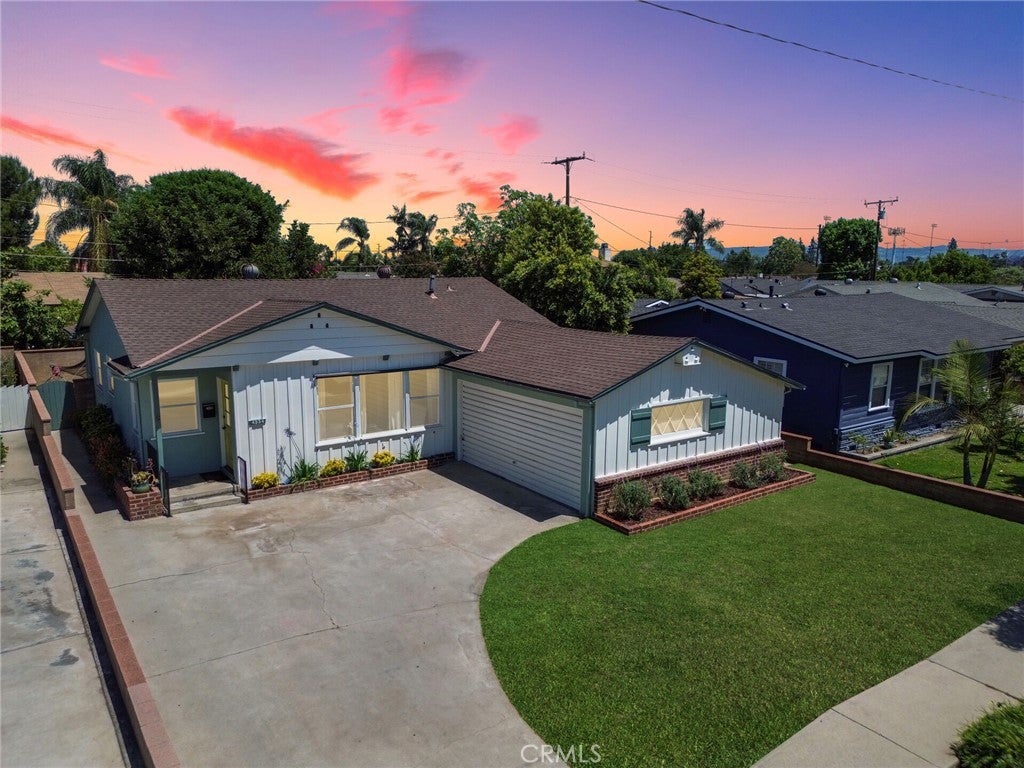 Photo of Listing #CV25121591