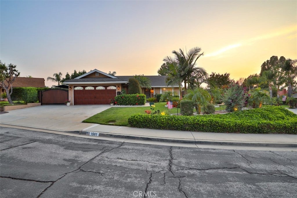 Photo of Listing #CV25121560