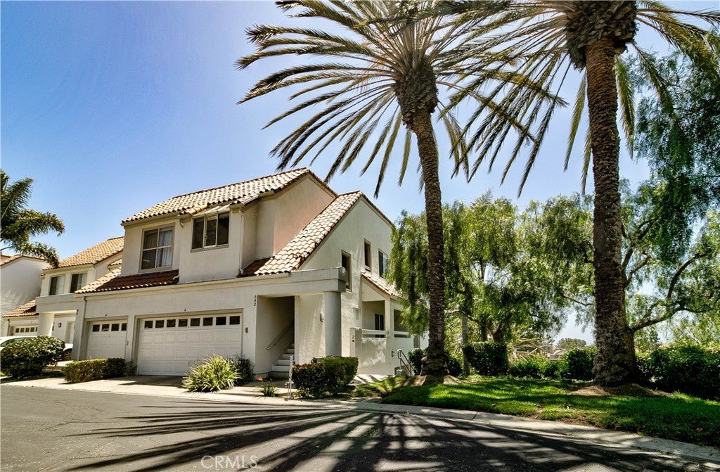 Photo of Listing #OC25121824