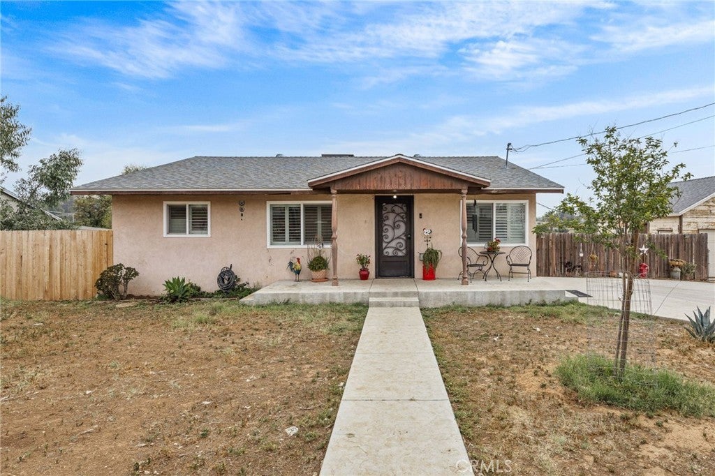 Photo of Listing #IV25121988