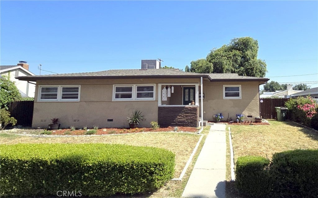 Photo of Listing #SR25120876