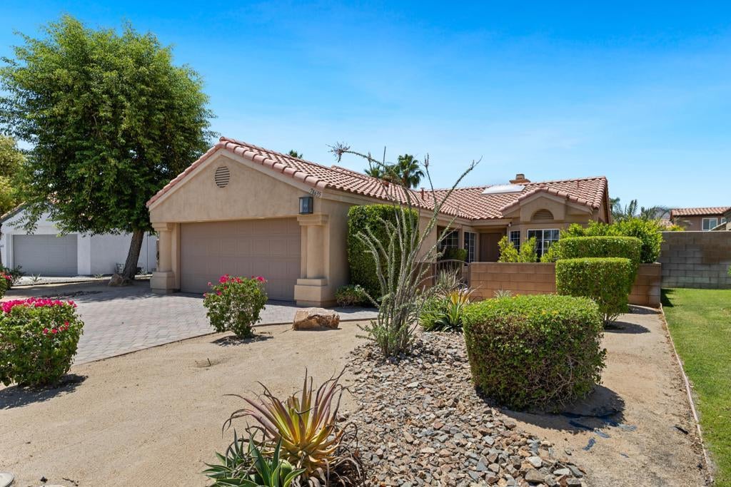 78635 Villeta Drive, La Quinta
