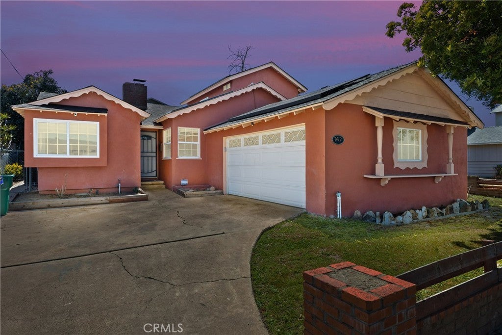 Photo of Listing #IV25122087