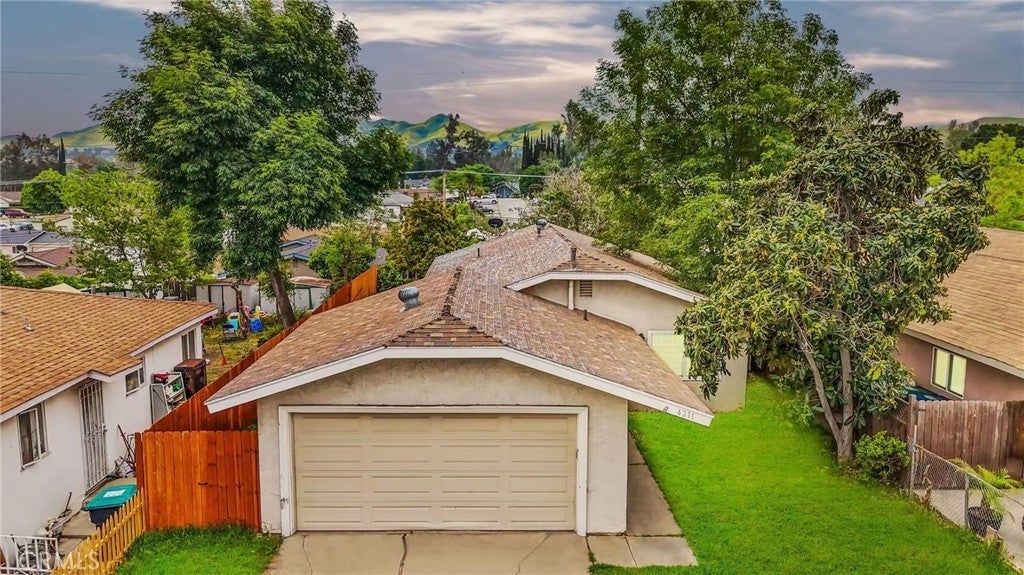 Photo of Listing #AR25122094