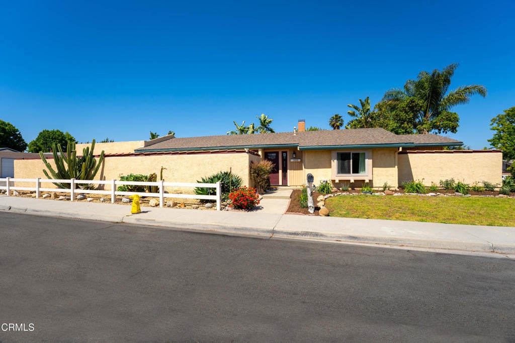 Photo of Listing #V1-30317