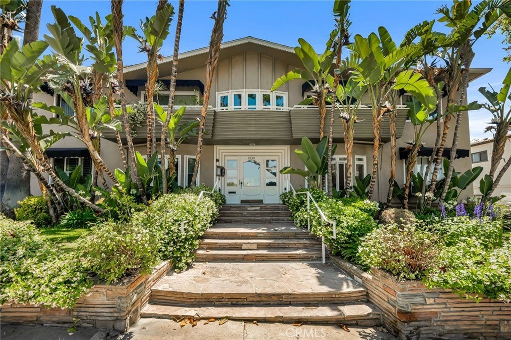 Photo of Listing #SR25122324