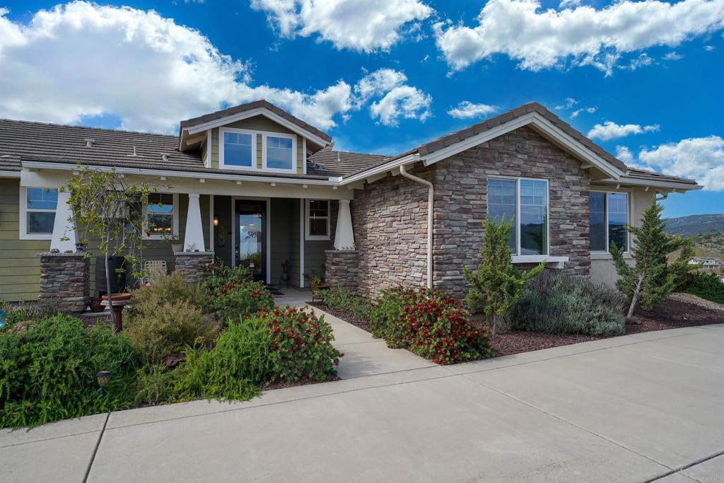 Photo of Listing #PTP2504039