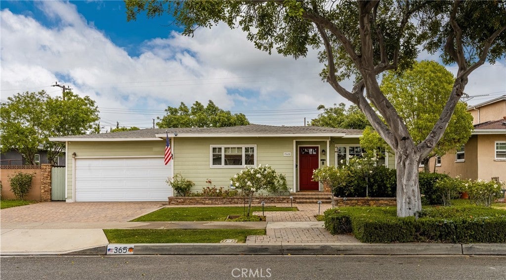 Photo of Listing #PW25119702