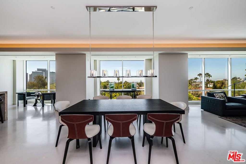 Photo of Listing #25546067