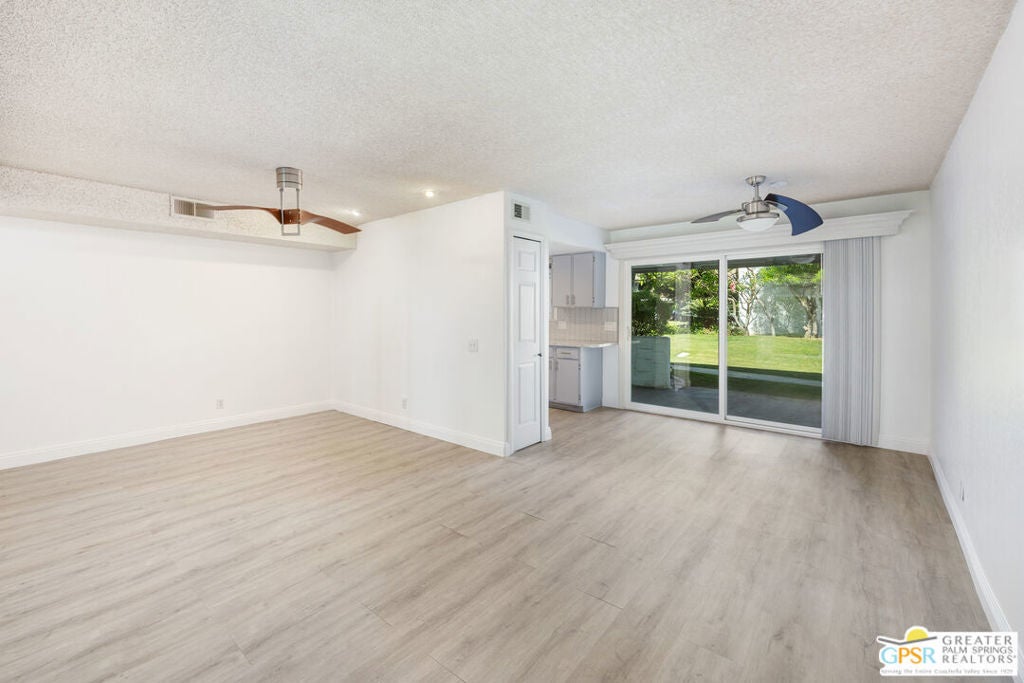 5175 Waverly Drive # F49, Palm Springs