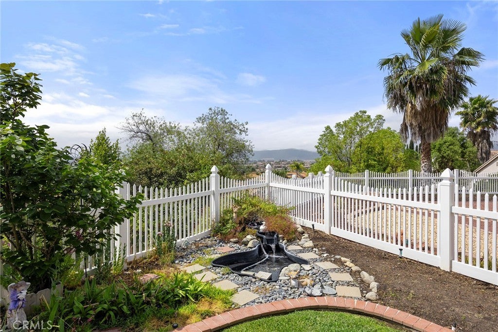 Photo of Listing #PW25121979