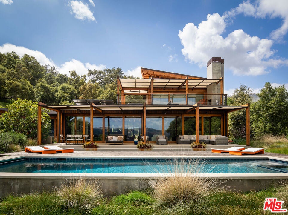 Photo of Listing #25545361