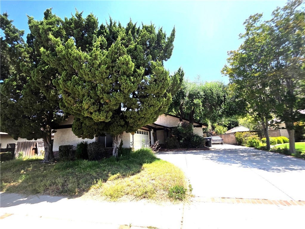 Photo of Listing #SR25119950