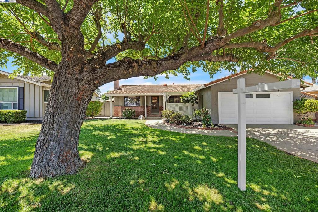 Photo of Listing #41099832