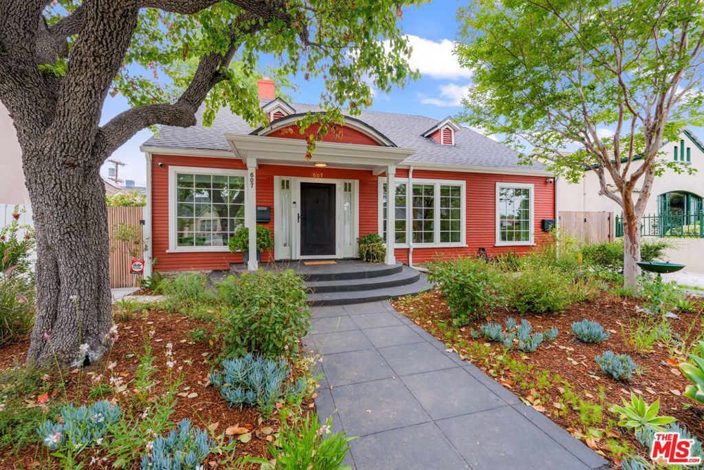 Photo of Listing #25545365