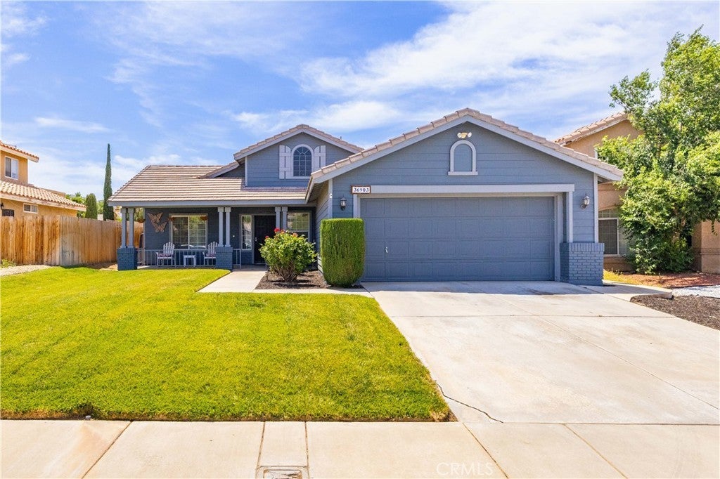 Photo of Listing #SR25122749