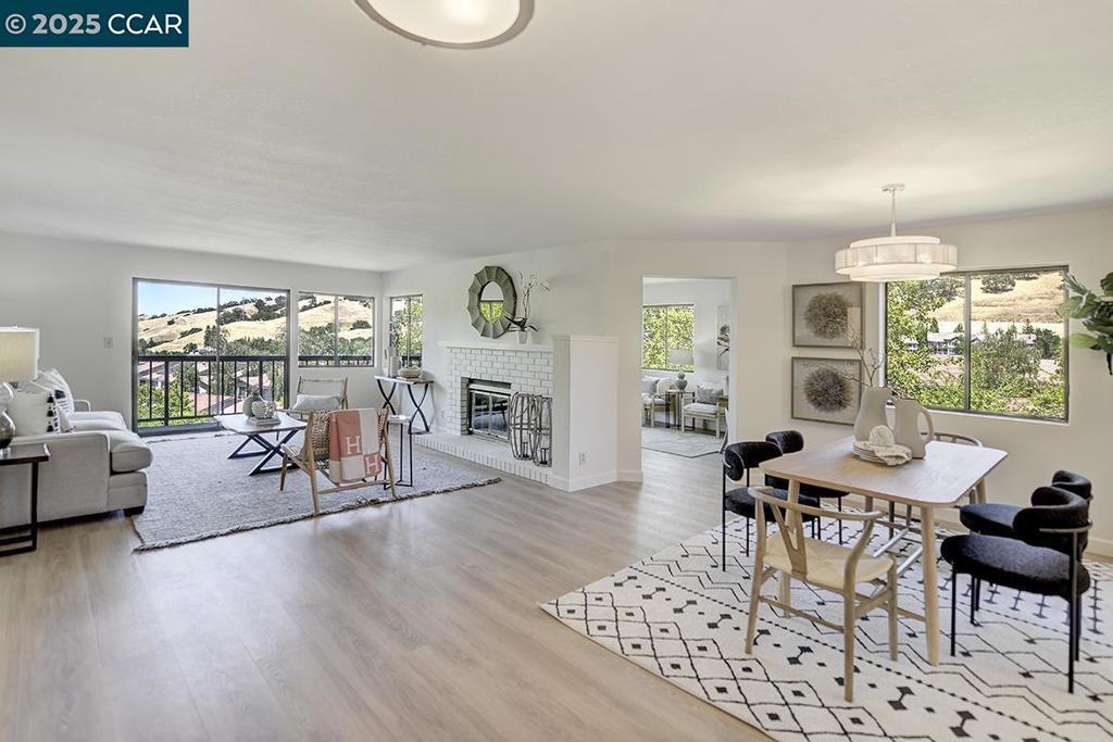 Photo of Listing #41099845