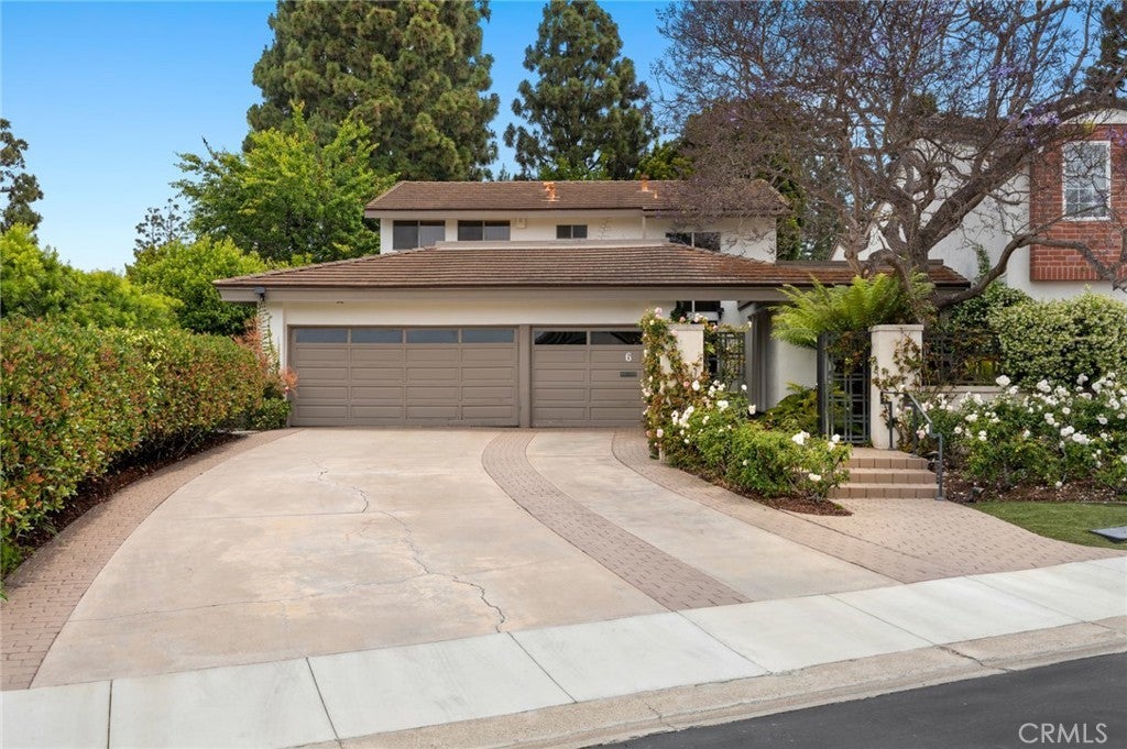 Photo of Listing #NP25122300