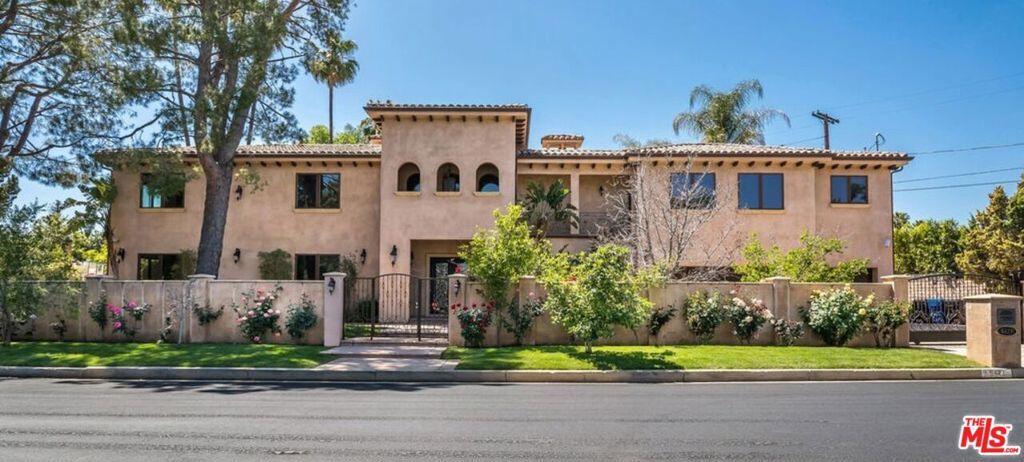 Photo of Listing #25546873