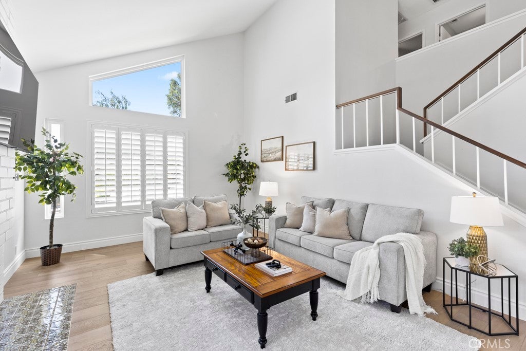 Photo of Listing #CV25122887