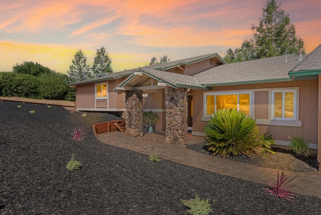 Photo of Listing #ML82009397