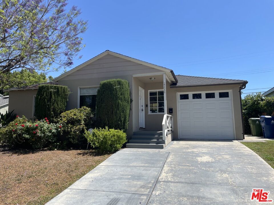 Photo of Listing #25546719