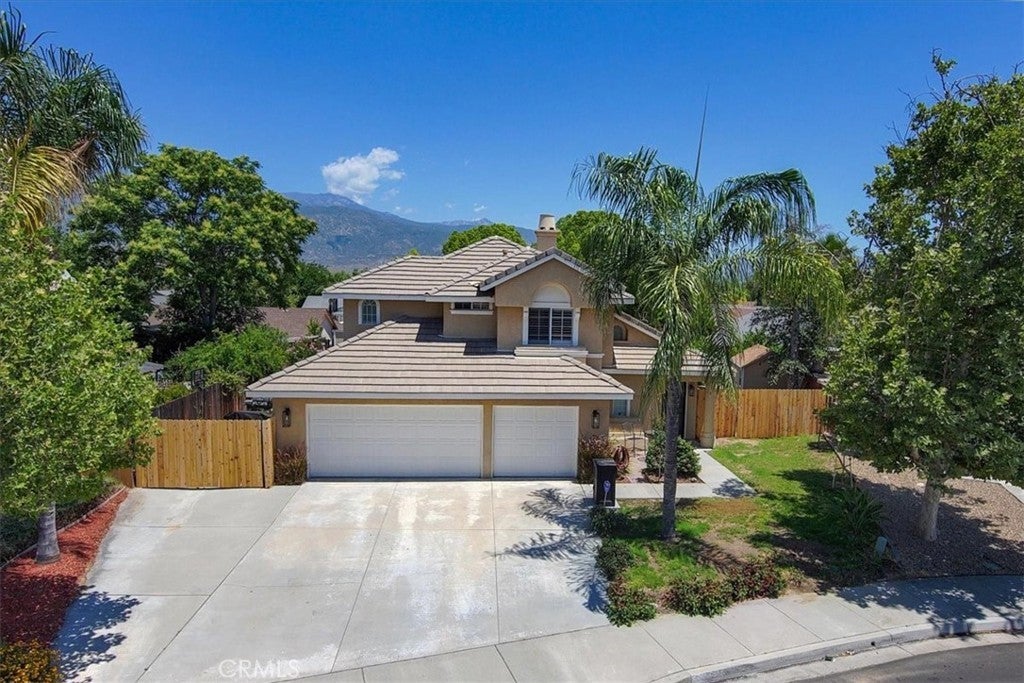 Photo of Listing #SW25123381