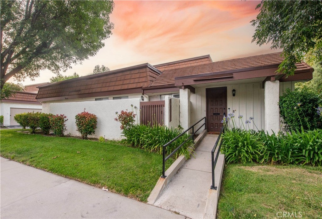 Photo of Listing #SR25123356