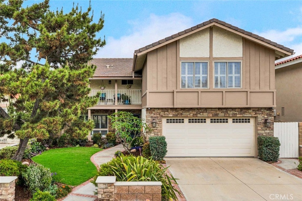 Photo of Listing #OC25109810