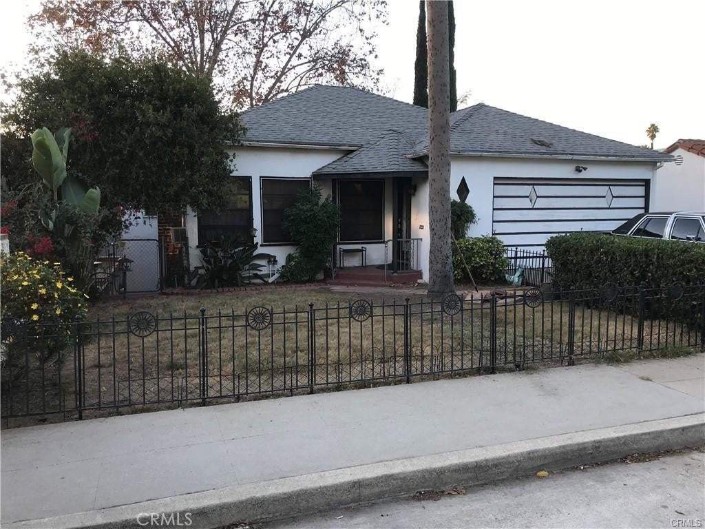 Photo of Listing #RS25123471