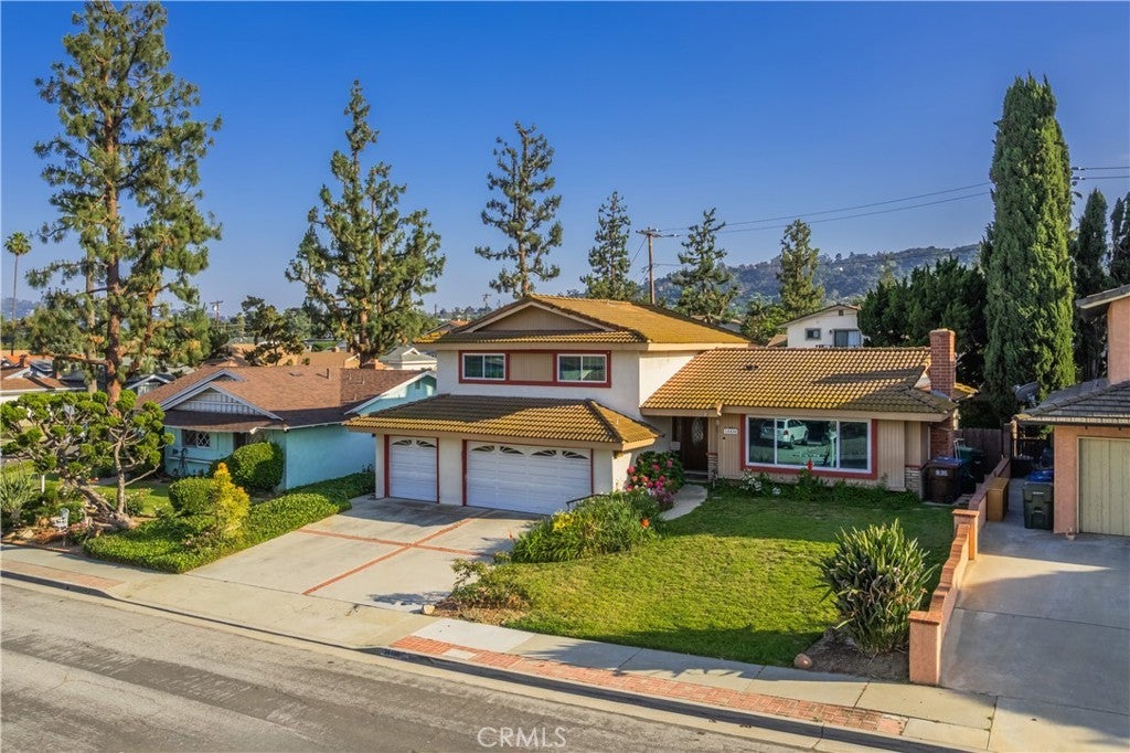 Photo of Listing #TR25101482