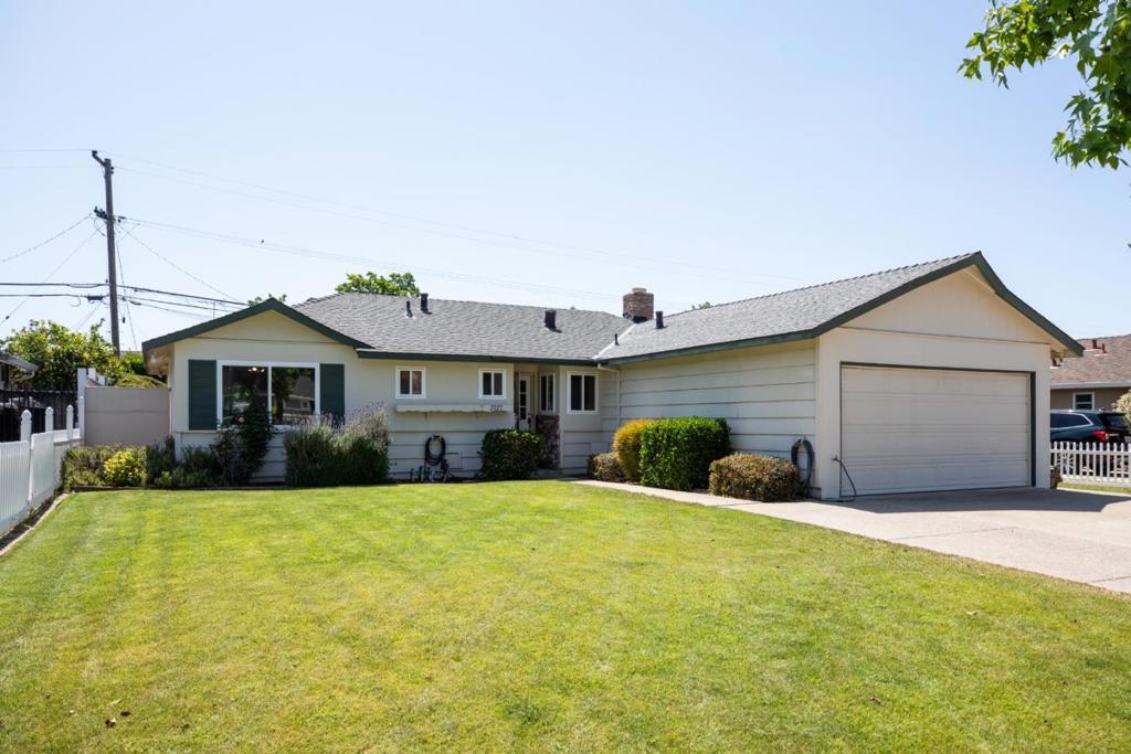 Photo of Listing #ML82009451