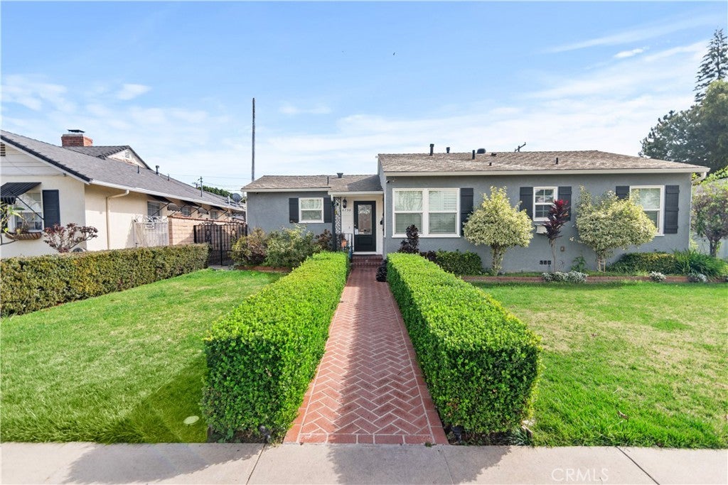 Photo of Listing #SR25119314