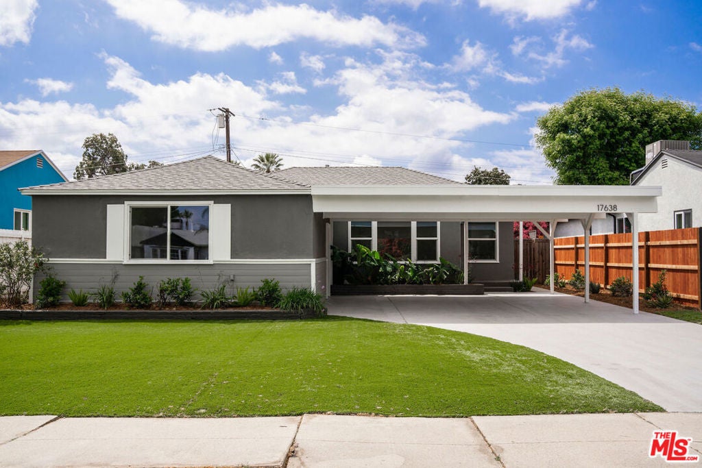 Photo of Listing #25547415