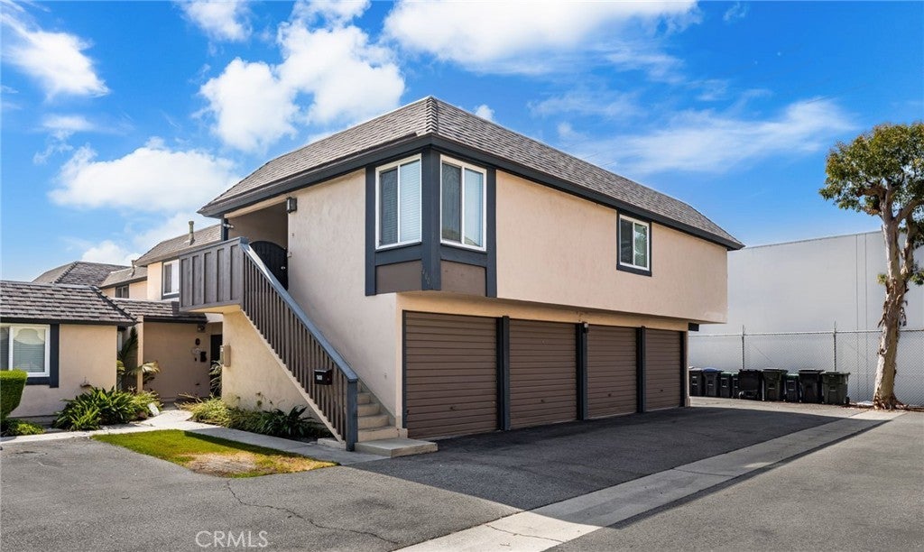 Photo of Listing #IV25123824