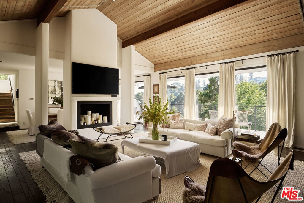 Photo of Listing #25547589