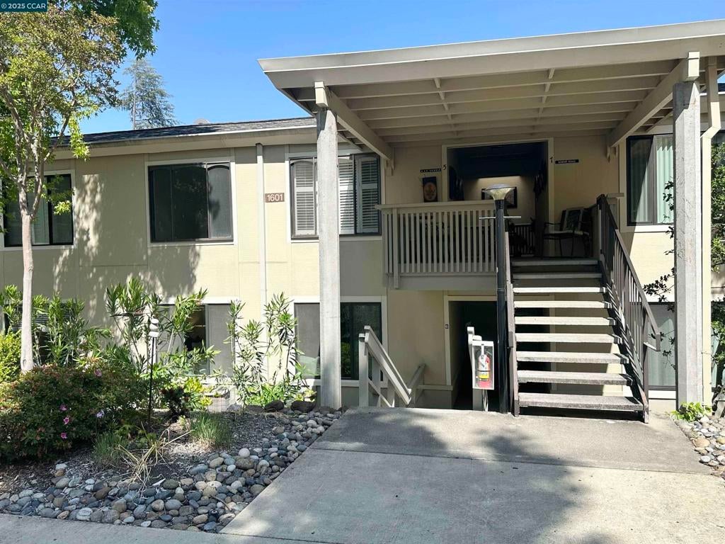 Photo of Listing #41099970