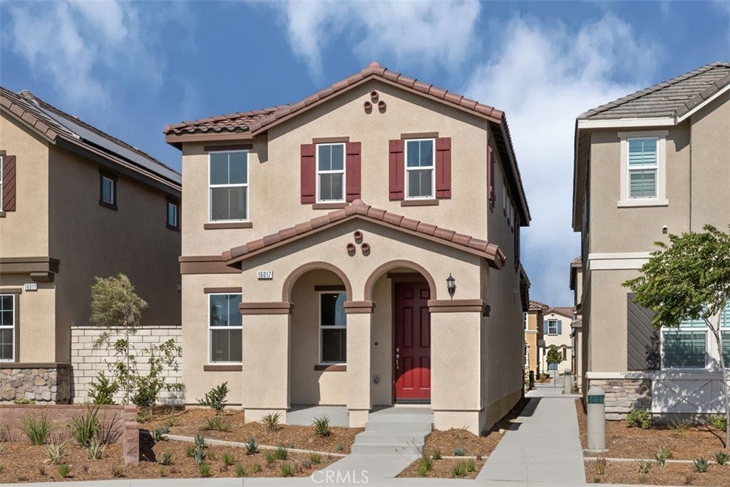 Photo of Listing #IV25124002