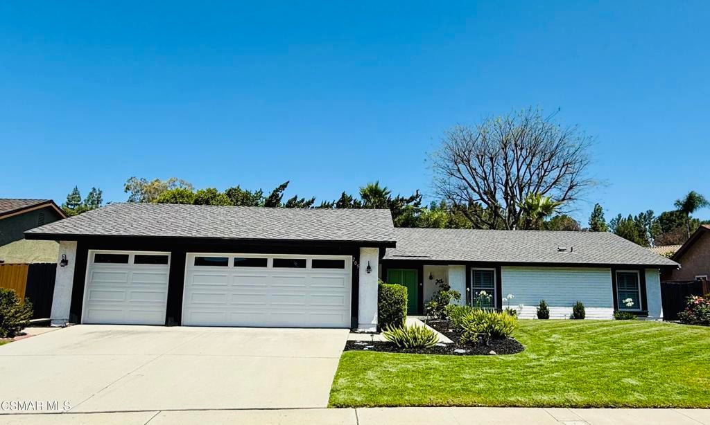 Photo of Listing #225002757