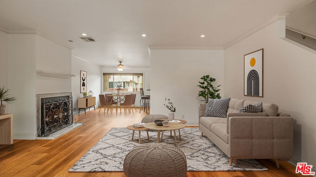 Photo of Listing #25546489