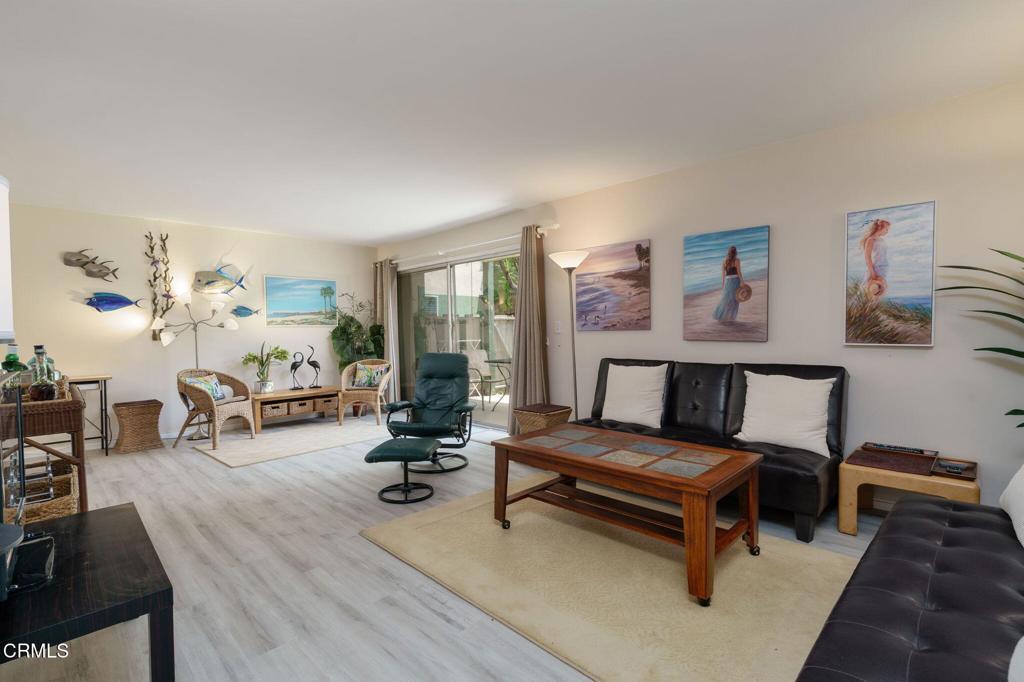 Photo of Listing #V1-30366