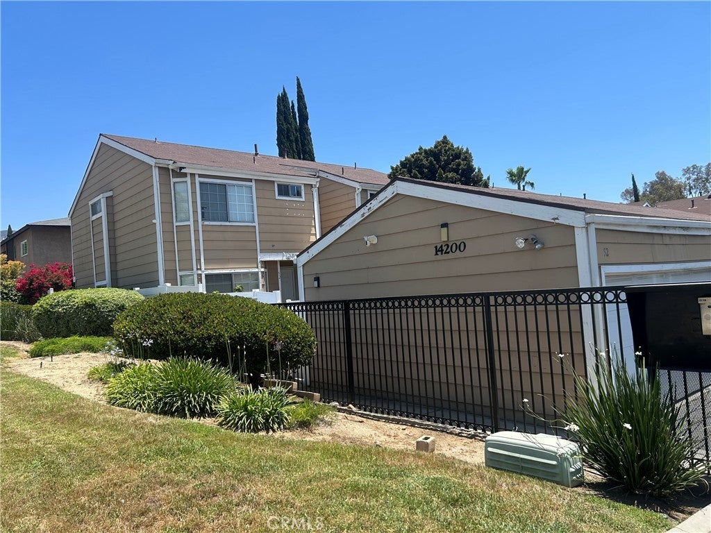 Photo of Listing #SR25124696