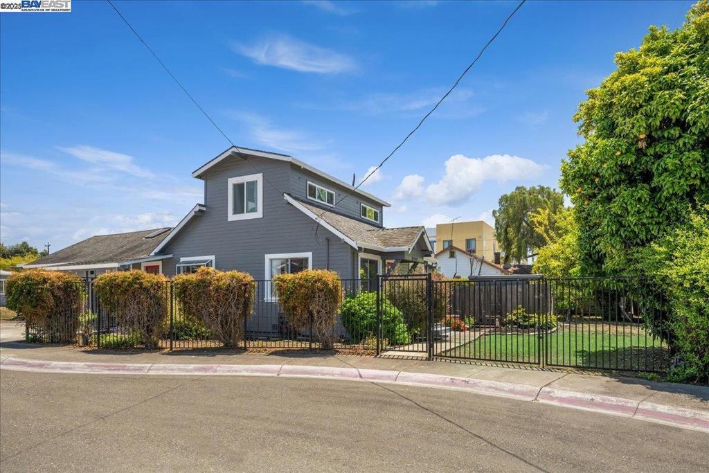 Photo of Listing #41100042